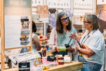 Discover giftware, souvenirs and packaging